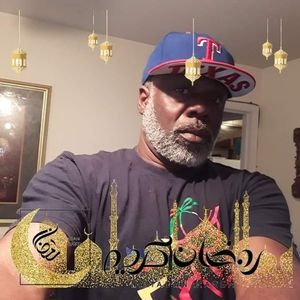 Meet your Posher, Troy